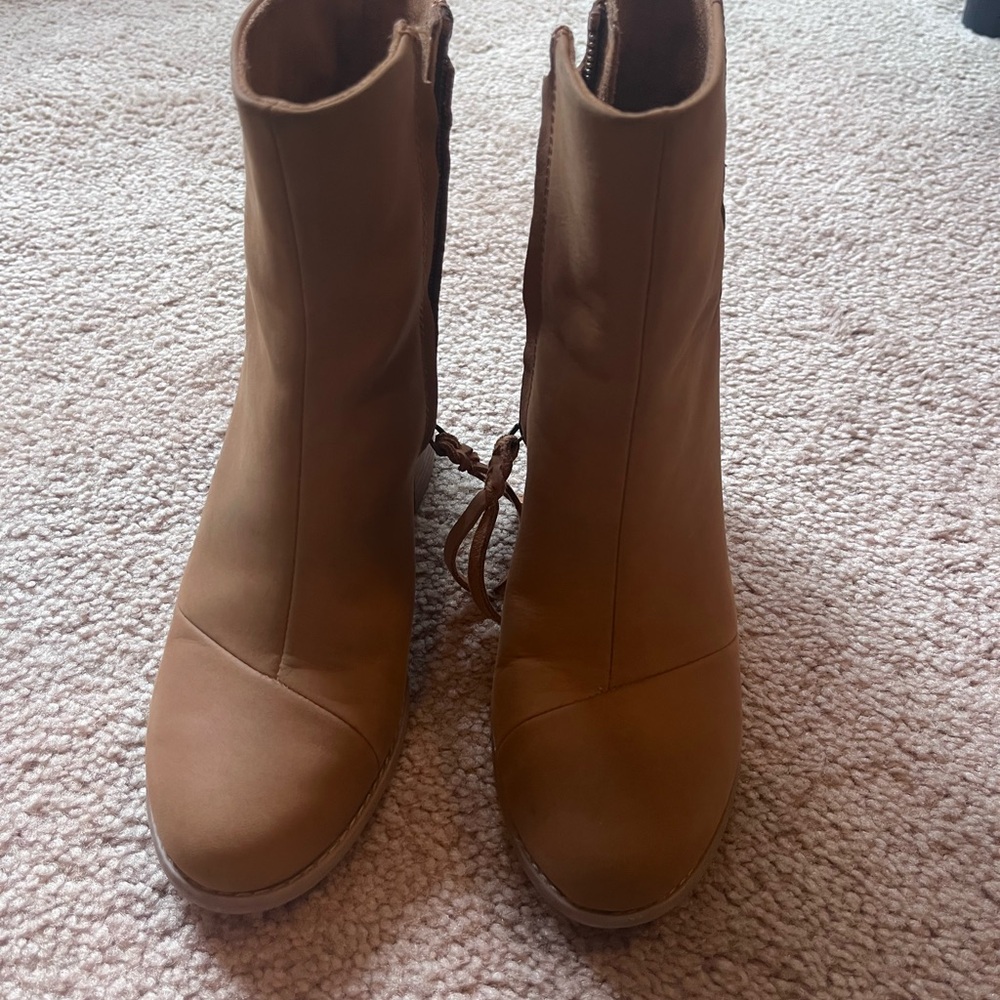 Toms Brown Ankle Booties
